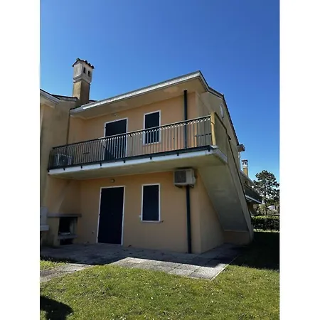 Family Vacation With Swimming Pools Apartment