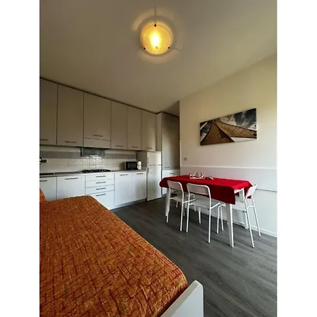 Family Vacation With Swimming Pools Apartment Bibione