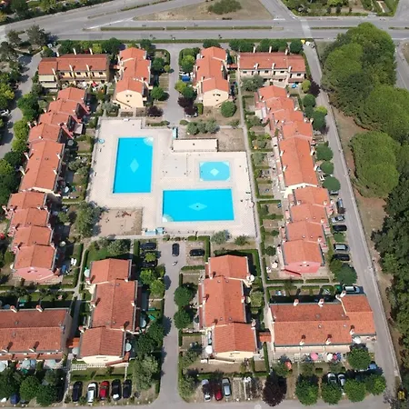 Apartment Family Vacation With Swimming Pools *
